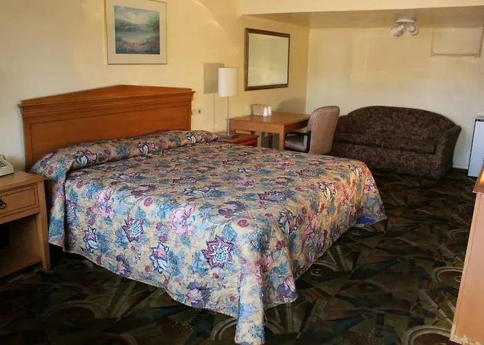 Motel Presidential And Suites